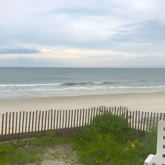 Hi! - Picture 1 of 1